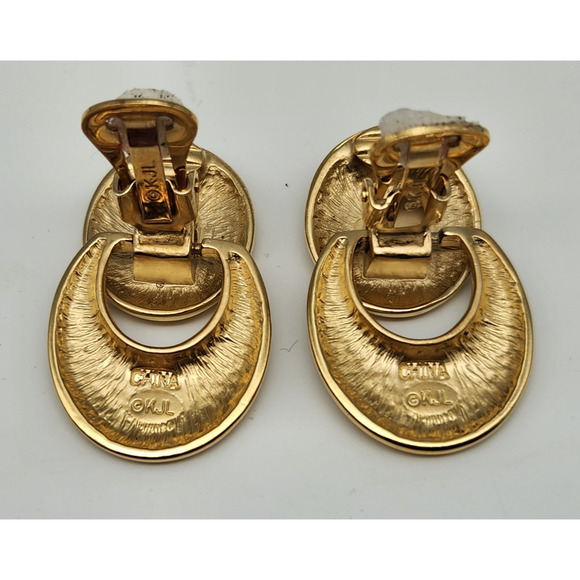 KENNETH JAY LANE Signed KJL Brushed Gold Tone Drop Dangle Clip On Earrings - Picture 3 of 6